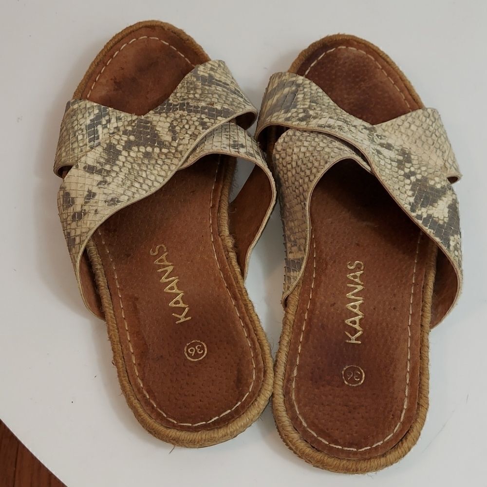 KAANAS Guajira Crossover Python Snakeskin Sandals - Picture 5 of 9